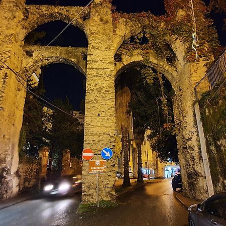 萨莱诺La Casa Sugli Archi住宿加早餐旅馆 外观 照片